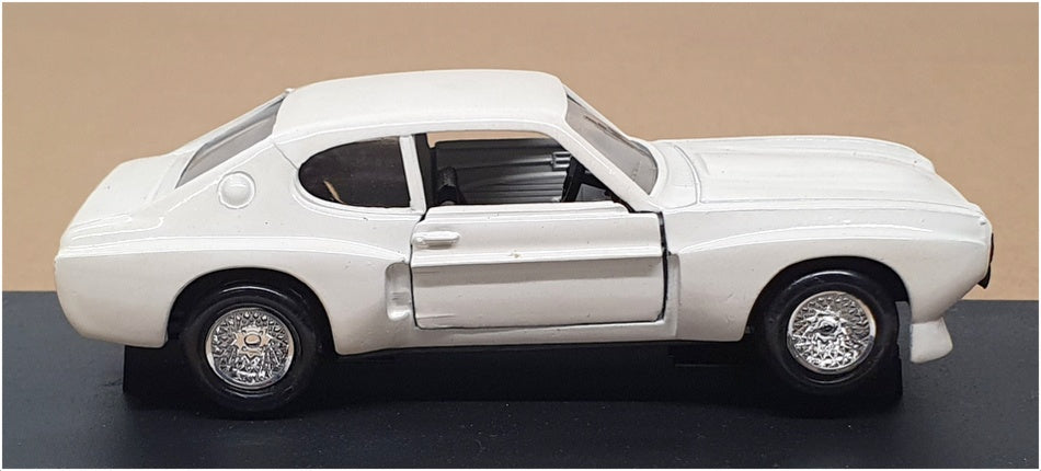 Verem 1/43 Scale Diecast  415 - 1968 Ford Capri - White