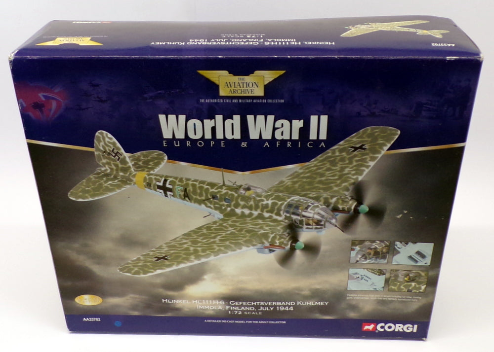 Corgi 1/72 Scale Diecast AA33702 Heinkel HE111 H-6 Gefechtsverband Finland 1944