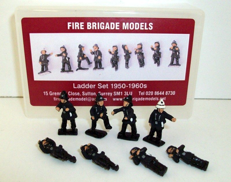 Fire Brigade models 1/72 Scale - FBM9 Ladder set 1950-60s Figure set