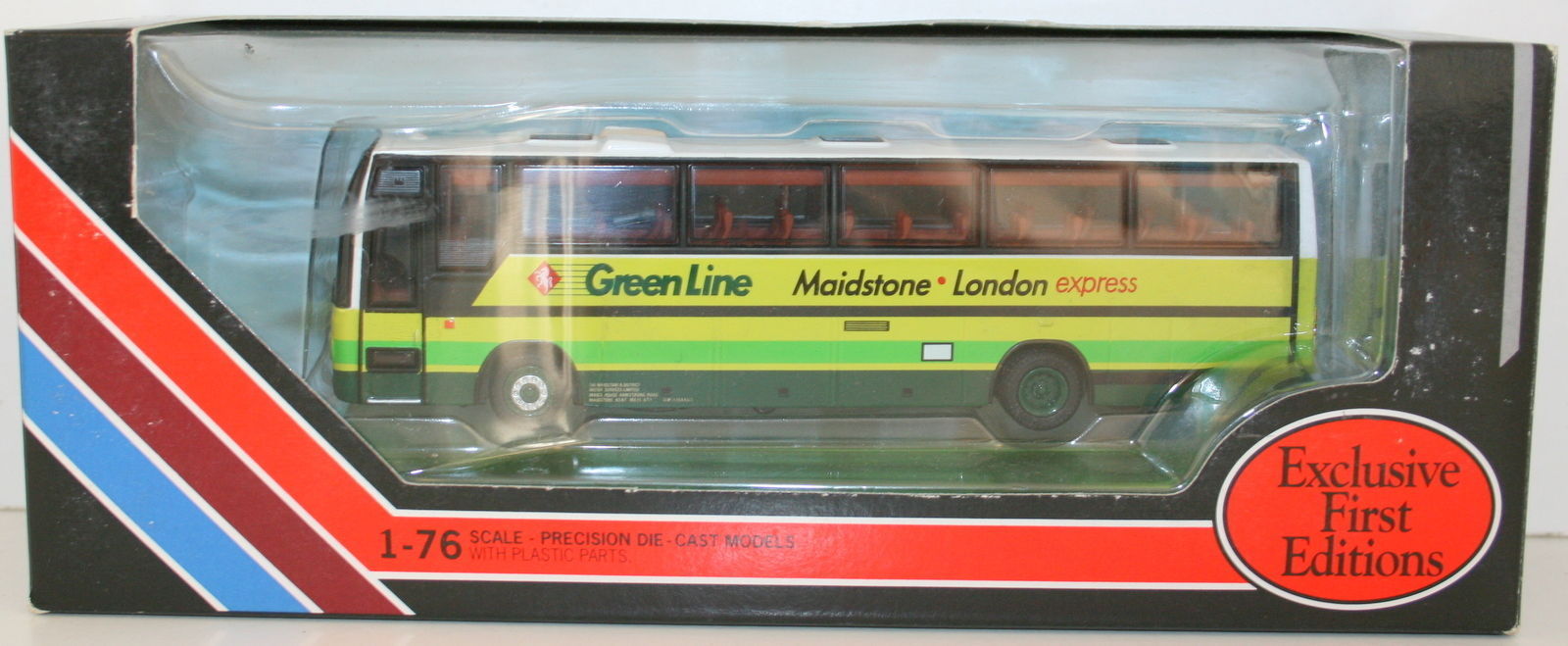 EFE 1/76 26604 Plaxton Paramount 3500 Greenline invicta