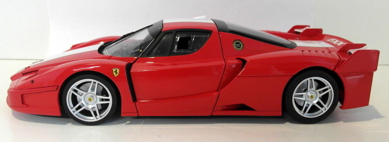 Hot Wheels Elite 1/18 Scale Diecast - J8246-0510 Ferrari FXX Red / White stripe