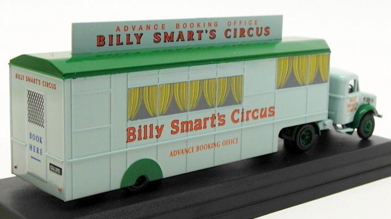 Atlas Editions 1/76 Scale 4 654 103 Bedford OX & Booking Trailer Billy Smart's