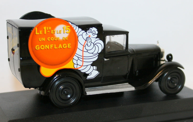 Altaya 1/43 Scale Diecast - Citroen C4 1000Kgs - Michelin Livery