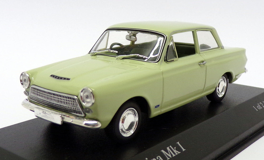 Minichamps 1/43 Scale 400 082000 - 1962 Ford Cortina Mk1 - Lime Green