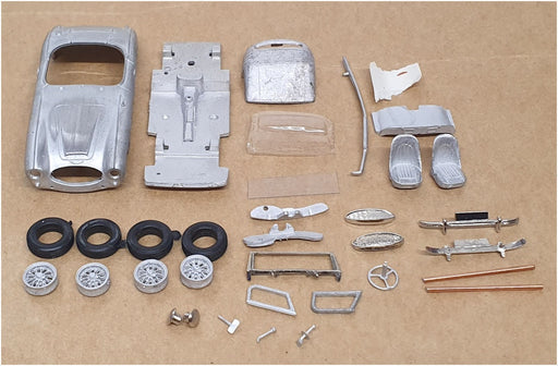 K&R Replicas 1/43 Scale Model Kit KR102 - Austin Healey 3000 Mk2 2-Str