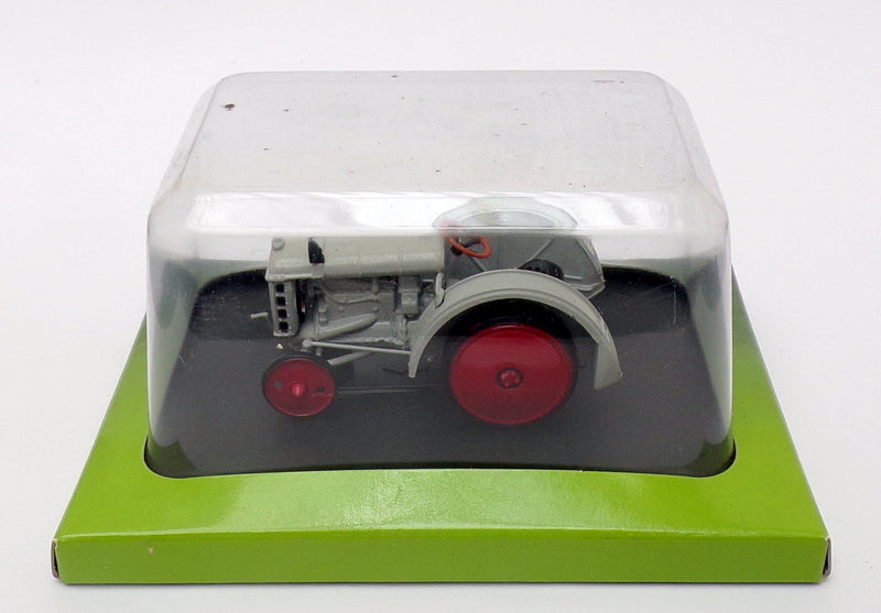 Hachette 1/43 Scale Model Tractor HT018 - 1922 Fordson F Industriel - Grey