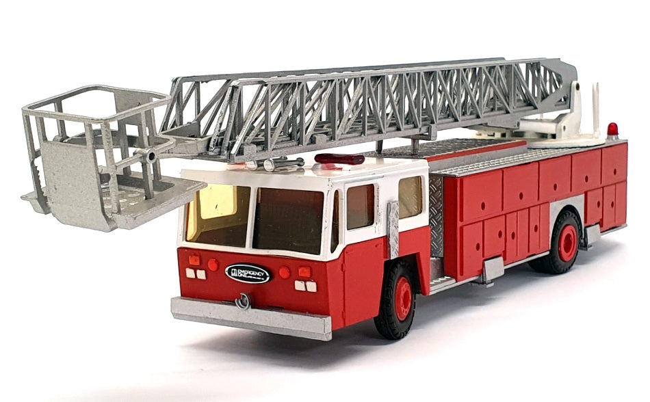 Conrad 1/50 Scale FE253 - E-One Fire Engine Truck Ladder - Red/White