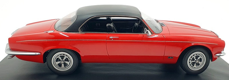 Neo 1/18 Scale NEO18087 - Daimler Double Six Coupe - Red/Black