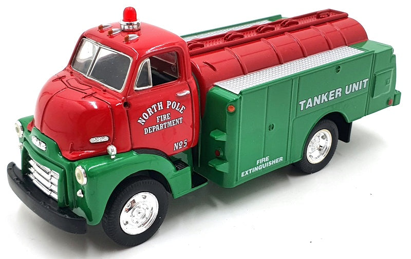 First Gear 1/34 Scale 19-1521 - 1952 GMC Fuel Tanker North Pole F.D