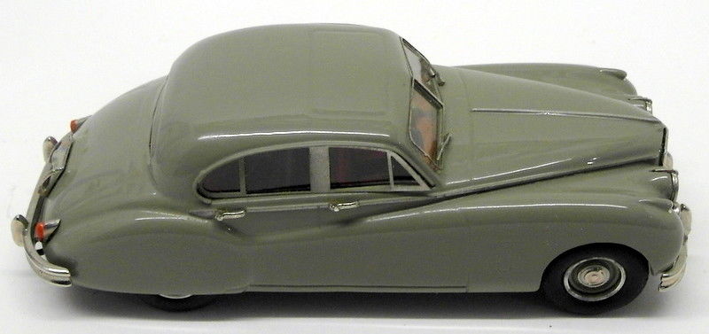 Minimarque 43 1/43 Scale Model Car 11B - Jaguar Mk.VII M-Type Saloon - Dove Grey