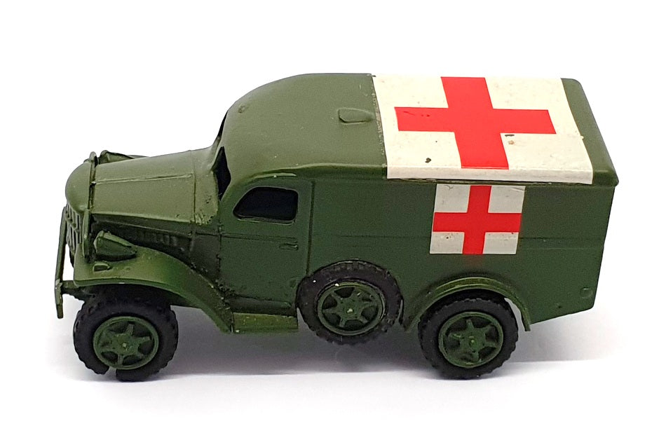 Unknown Brand Or Make ? 9cm Long Model 28621X - Army Medics Truck - Green