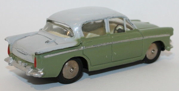 Asahi 1/43 Scale Vintage Japan model - No. 9 - Hillman Minx - Green / Grey