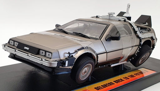 Sun Star 1/18 Scale Model Car 2710 - Deloren Back To The Future II - Silver