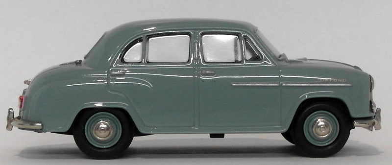 Pathfinder Models 1/43 Scale PFM20 - 1954 Morris Oxford Series II  Blue - #1