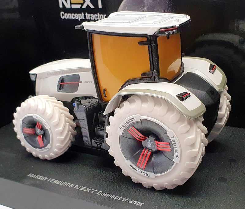 Universal Hobbies 1/32 Scale UH6279 - Massey Ferguson NEXT Concept Tractor