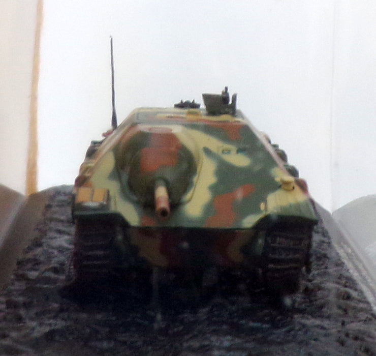 Altaya 1/72 Scale A1520N - Jagdpanzer 38 Sd.Kfz. 138/2 Tank Czechoslovakia 1945