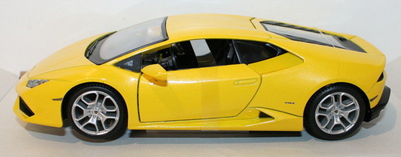 Maisto 1/24 Scale 31509 - Lamborghini Huracan LP 610-4 - Yellow