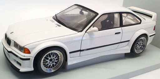 UT Models 1/18 Scale Model Car 20482 - BMW M3 GTR Street Car - White