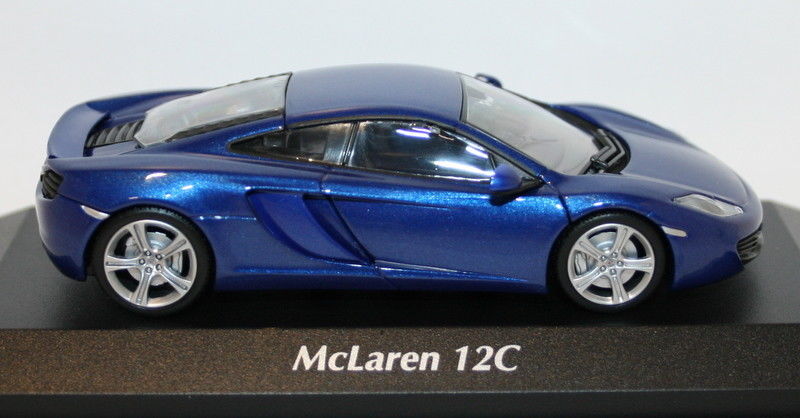 Maxichamps 1/43 Scale Diecast 940133021 - McLaren 12C - 2011 - Blue Metallic