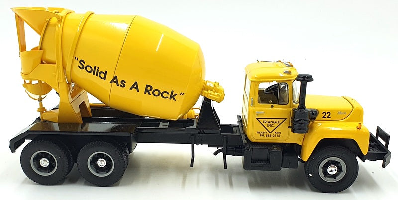 First Gear 1/34 Scale 19-2283 - Mack R-Model Mixer Triangle Inc