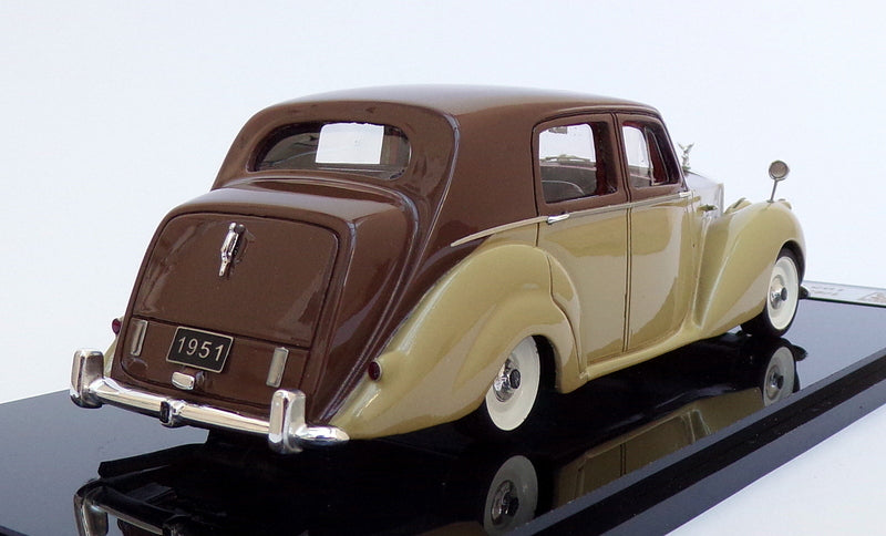 ATC 1/43 Scale ATC15420A - 1951 Rolls Royce Silver Dawn - Brown/Beige
