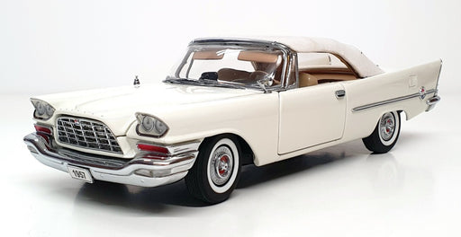Danbury Mint 1/24 Scale 195-047 - 1957 Chrysler 300C Convertible - White