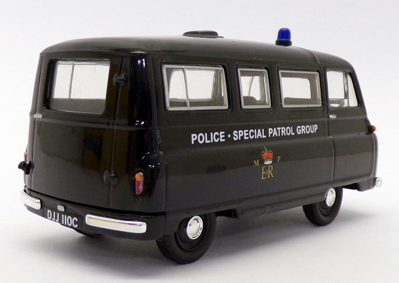 Vanguards 1/43 Scale VA10605 - Morris J2 Minibus - Metropolitan Police SPG Black