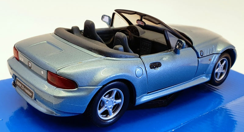 Kid Connection 1/24 Scale Model Car 73200B - BMW Z83 - Met Blue