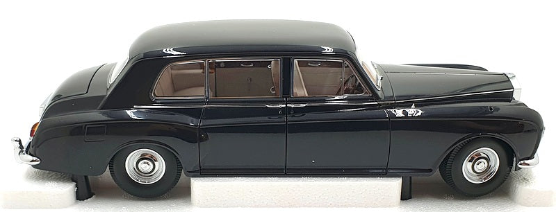 Paragon 1/18 Scale Diecast PA-38216 - Rolls Royce Phantom V Midnight Blue RHD