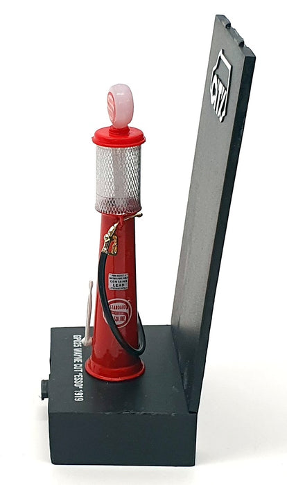 City 1/43 Scale GP025 - Wayne Cut 519 Petrol Gas Pump Esso 1919