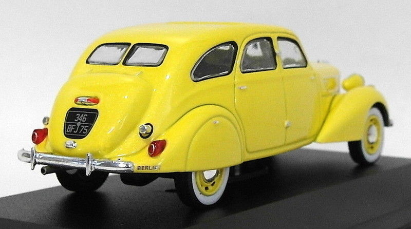 Ixo Models 1/43 Scale Diecast MUS055 - 1939 Berliet 11CV Dauphine - Yellow