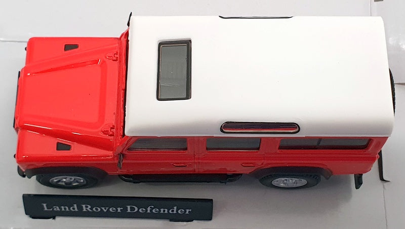 Cararama 1/43 Model Car Scale 453260 - Land Rover Defender - Masal Red