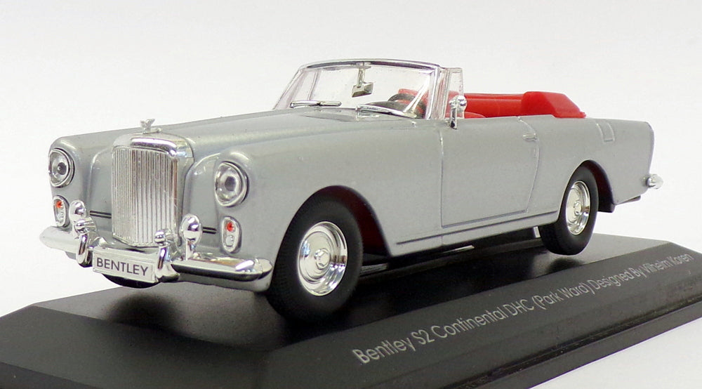 Road Signature 1/43 Scale 43214 - Bentley S2 Continental DHC - Silver