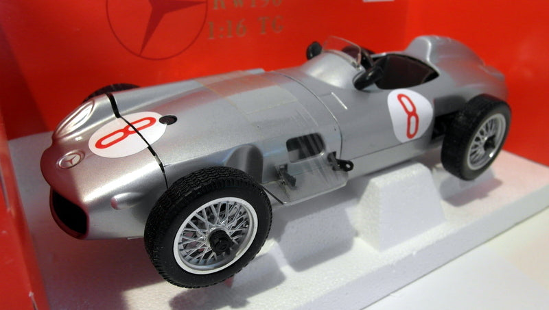 Polistil 1/16 Scale - 16670 Mercedes Benz RW 196 — R.M.Toys Ltd