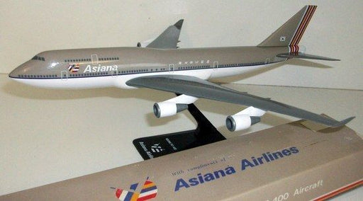 PLASTIC KIT 27CM - ASA BOEING 747 - ASIANA AIRLINES