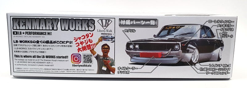 Aoshima 1/24 Scale Model Kit 8263000 - Nissan Skyline Kenmary LB Works