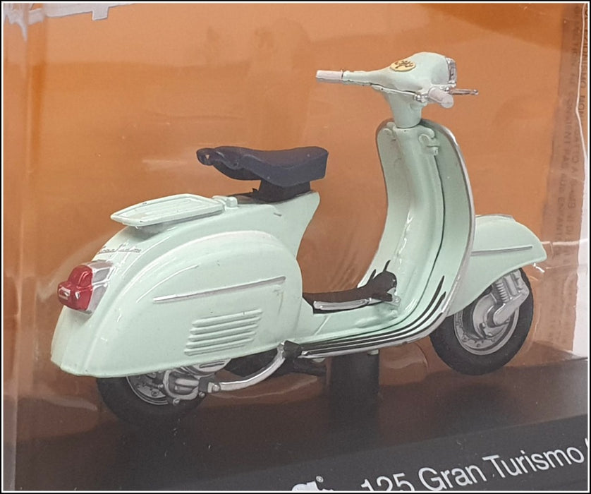 Altaya 1/18 Scale Diecast #28 - 1966 Piaggio Vespa 125 Gran Turismo - Pale Green