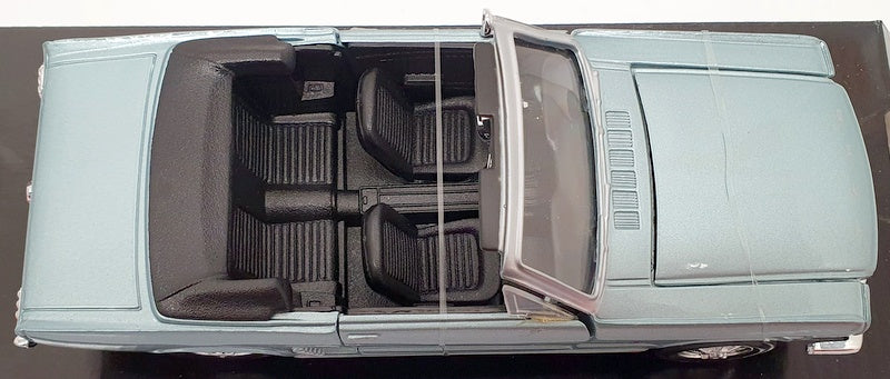 Motor Max 1/24 Scale Model Car 2128 - 1964 1/2 Ford Mustang - Met Blue