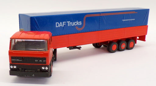 Lion Toys 1/50 Scale Truck No.70 - DAF 2800 Trekker Oplegger - DAF Trucks
