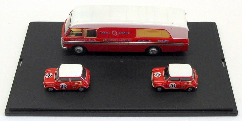 Oxford Diecast 1/76 Scale 76BMC003 - BMC Car Transporter & 2 Minis BMC Comp Dep.
