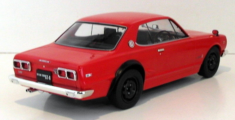 Triple 9 1/18 Scale Diecast T9-1800182 - Nissan Skyline GT-R KPGC10 - Red