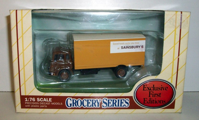 EFE 1/76 Scale - 22902 Bedford TK '20 Box van Sainsburys