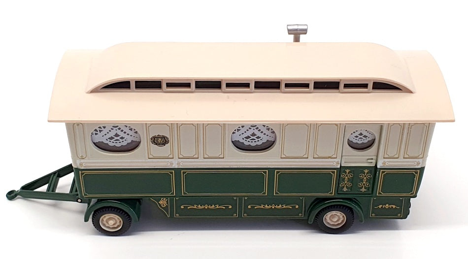 Corgi 1/50 Scale Diecast 16502C - Caravan - Pat Collins Fair