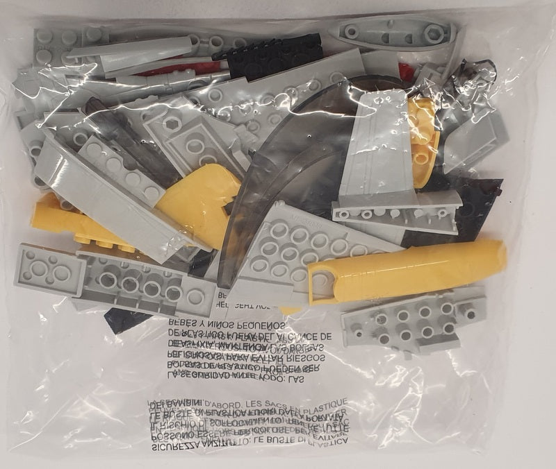 Airfix 21cm Long Model Aircraft J6016 - P-51D Mustang Quick Build Kit