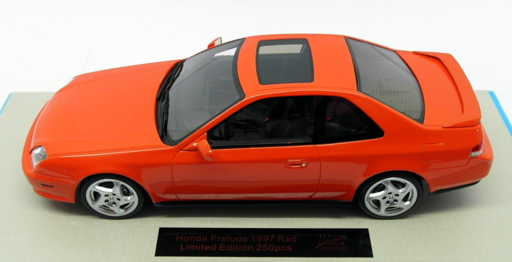 LS Collectibles 1/18 Scale Model Car LS038A - 1997 Honda Prelude - Red