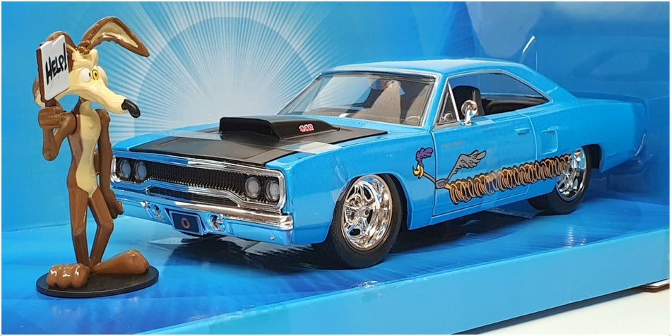 Jada 1/24 Scale 327038 - Looney Toons Wile E. Coyote Plymouth Road Runner —  R.M.Toys Ltd