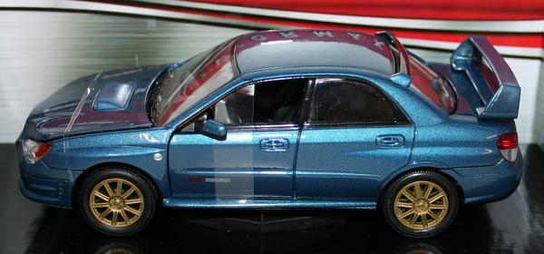 MotorMax 1/24 Scale Metal Model 73330 - Subaru Impreza WRX STi - Blue