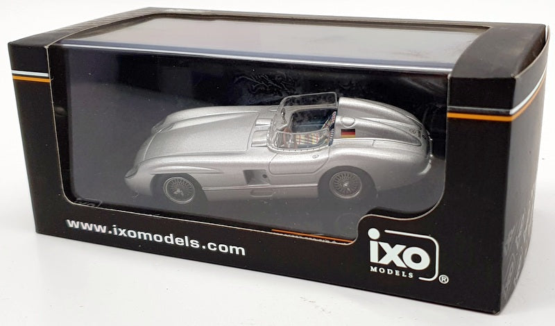 IXO Models 1/43 Scale  CLC269 - 1955 Mercedes 300 SLR Racing Sports Car - Silver
