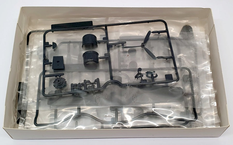 Forces Of Valor 1/72 Scale Model Kit #11 - US F4U-1D Corsair Aircraft 1945