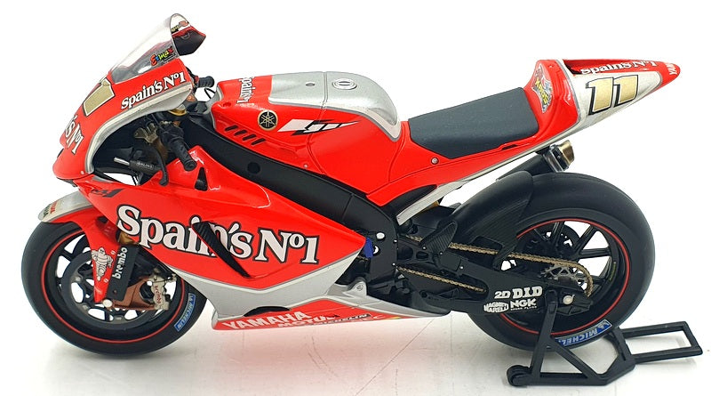 Minichamps 1/12 Scale 122 053011 - Yamaha YZR-M1 Fortuna R.Xaus 2005